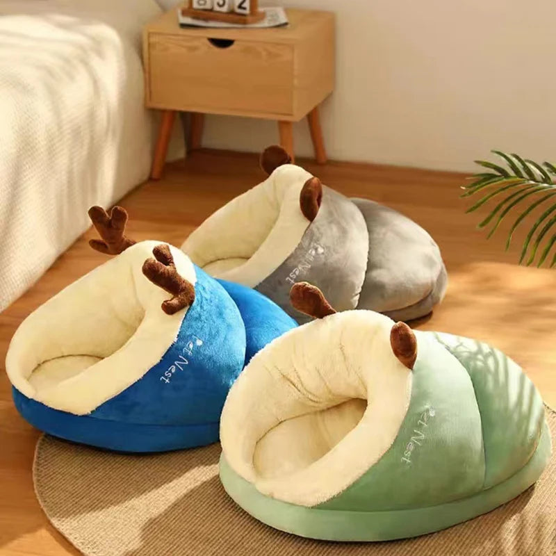 Madden House Slipper Bed